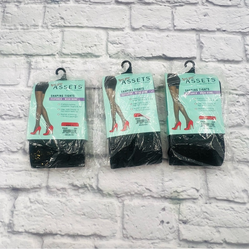 ASSETS by Sara Blakely Black Textured Shaping Tights Size 1 Small Wishbone‎
